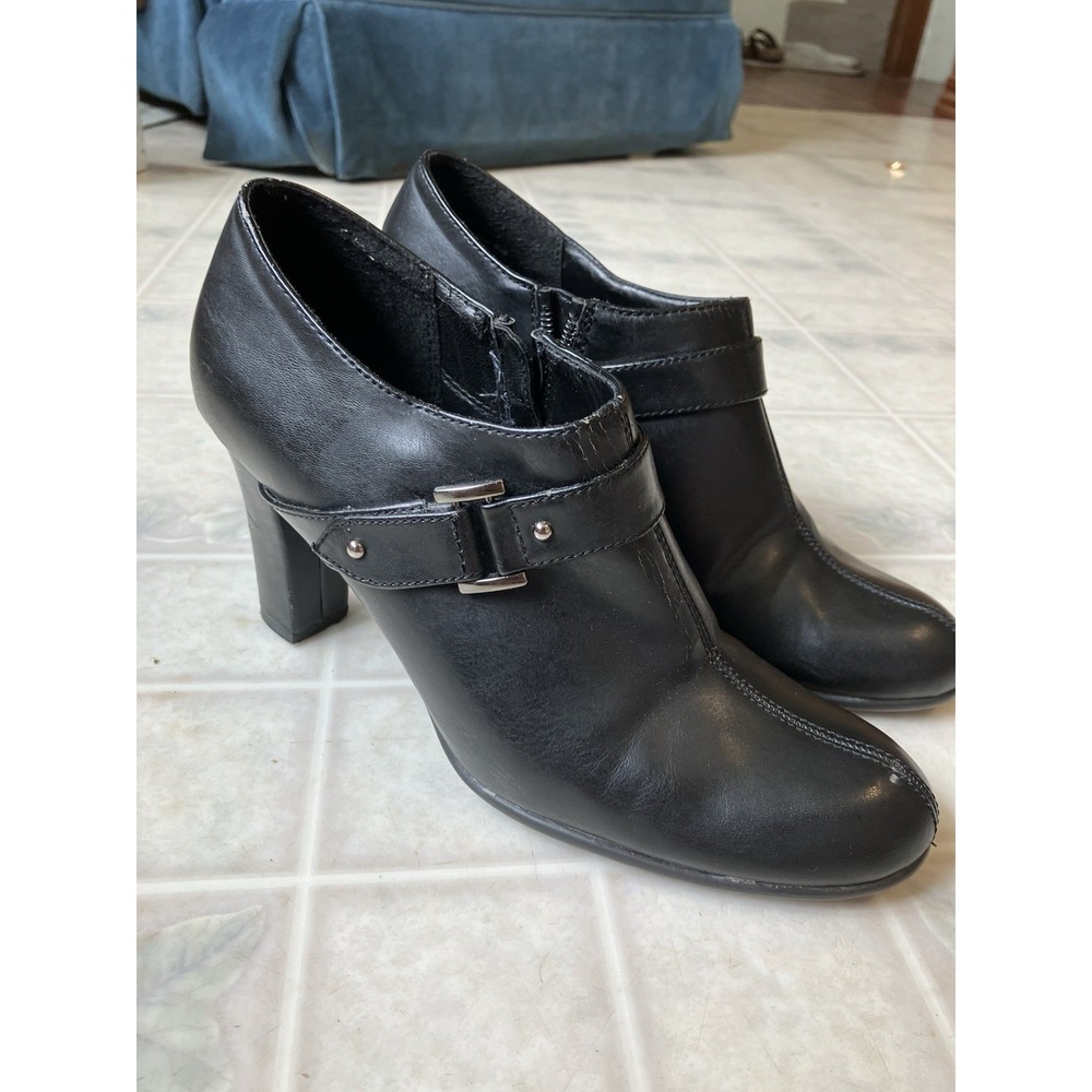 Aerosoles Women's 8 Black Heeled Booties Shooties Side Zip Buckle 3" heel